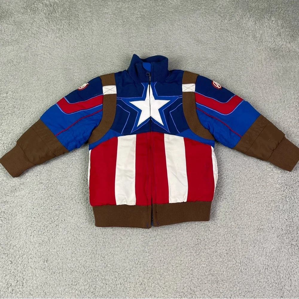Captain America‎